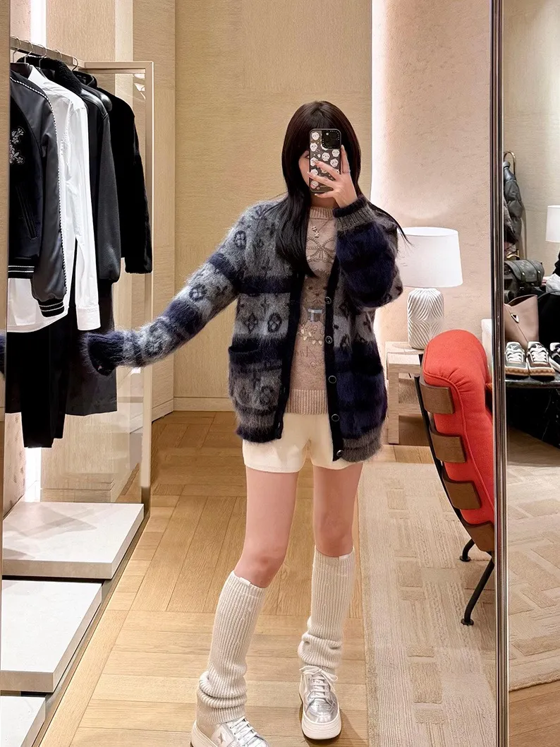 Louis Vuitton/Louis Vuitton contrasting jacquard mohair cardigan